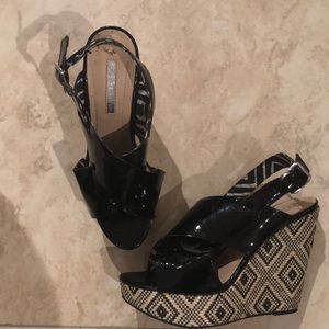 BCBGeneration bohemian wedges